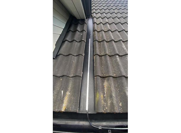 Heatit Icebreaker Brakett for enkel festing på tak 25 stk