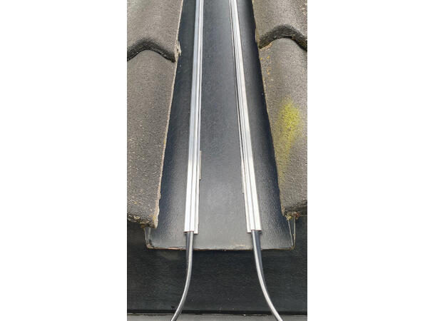 Heatit Icebreaker Brakett for enkel festing på tak 25 stk